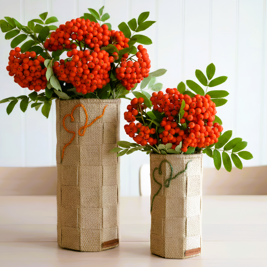 Embrace No.2 Håndflettet blomstervaser i jute i sett